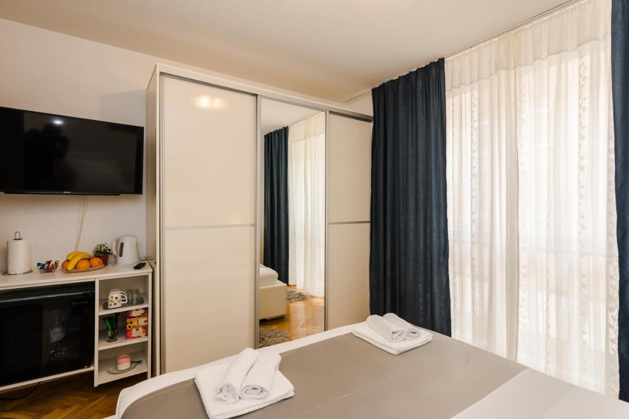 Neva Room With Private Bathroom 扎达尔 外观 照片